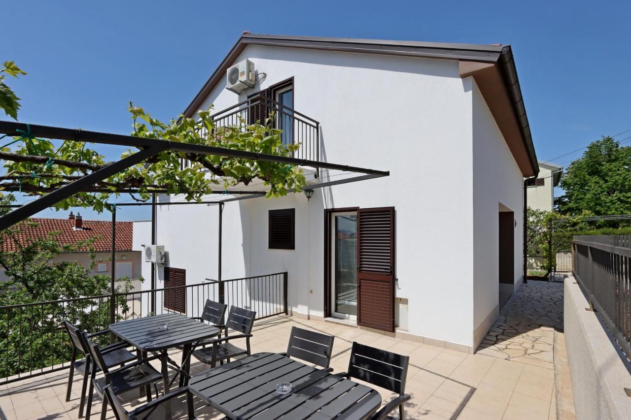 Apartments And Rooms With Parking Space Selce, Crikvenica - 2362 Luaran gambar