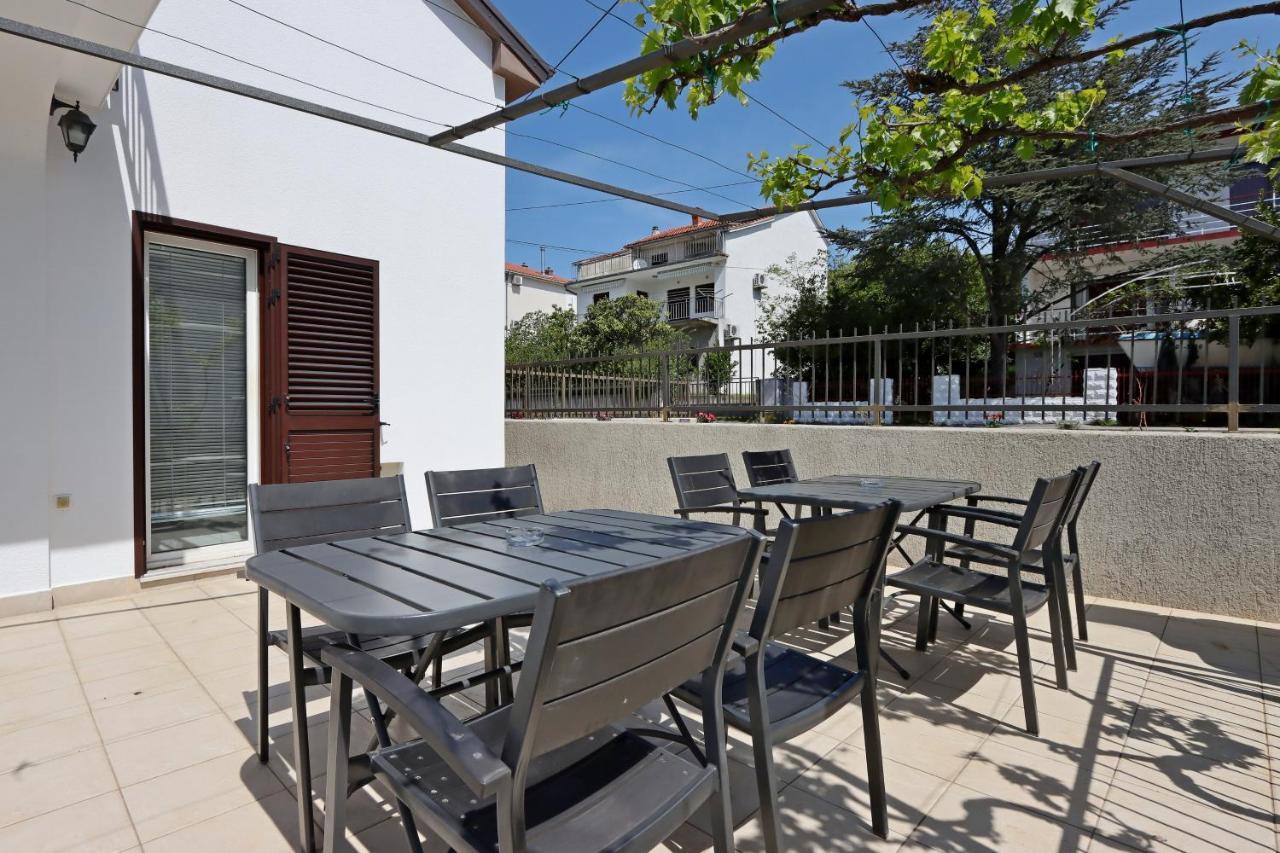 Apartments And Rooms With Parking Space Selce, Crikvenica - 2362 Luaran gambar
