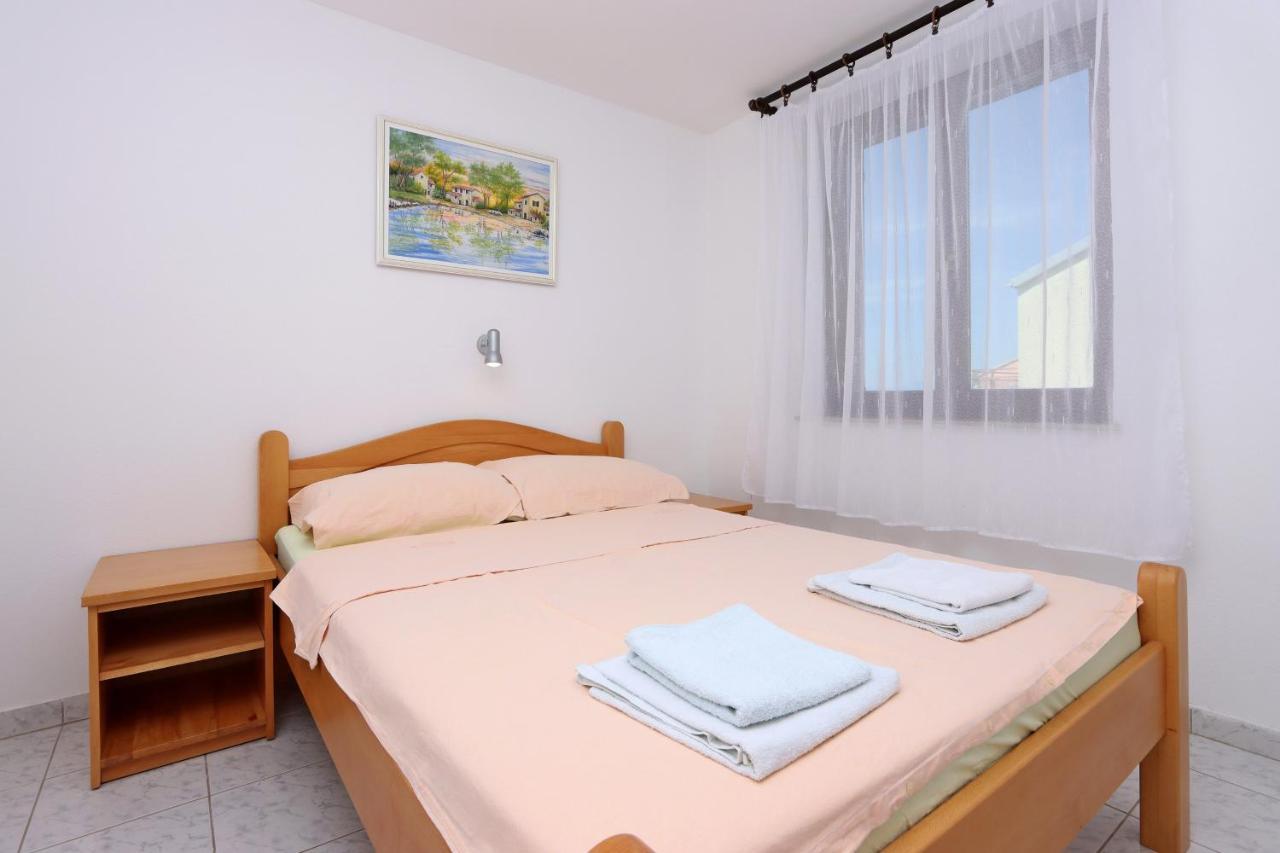 Apartments And Rooms With Parking Space Selce, Crikvenica - 2362 Luaran gambar