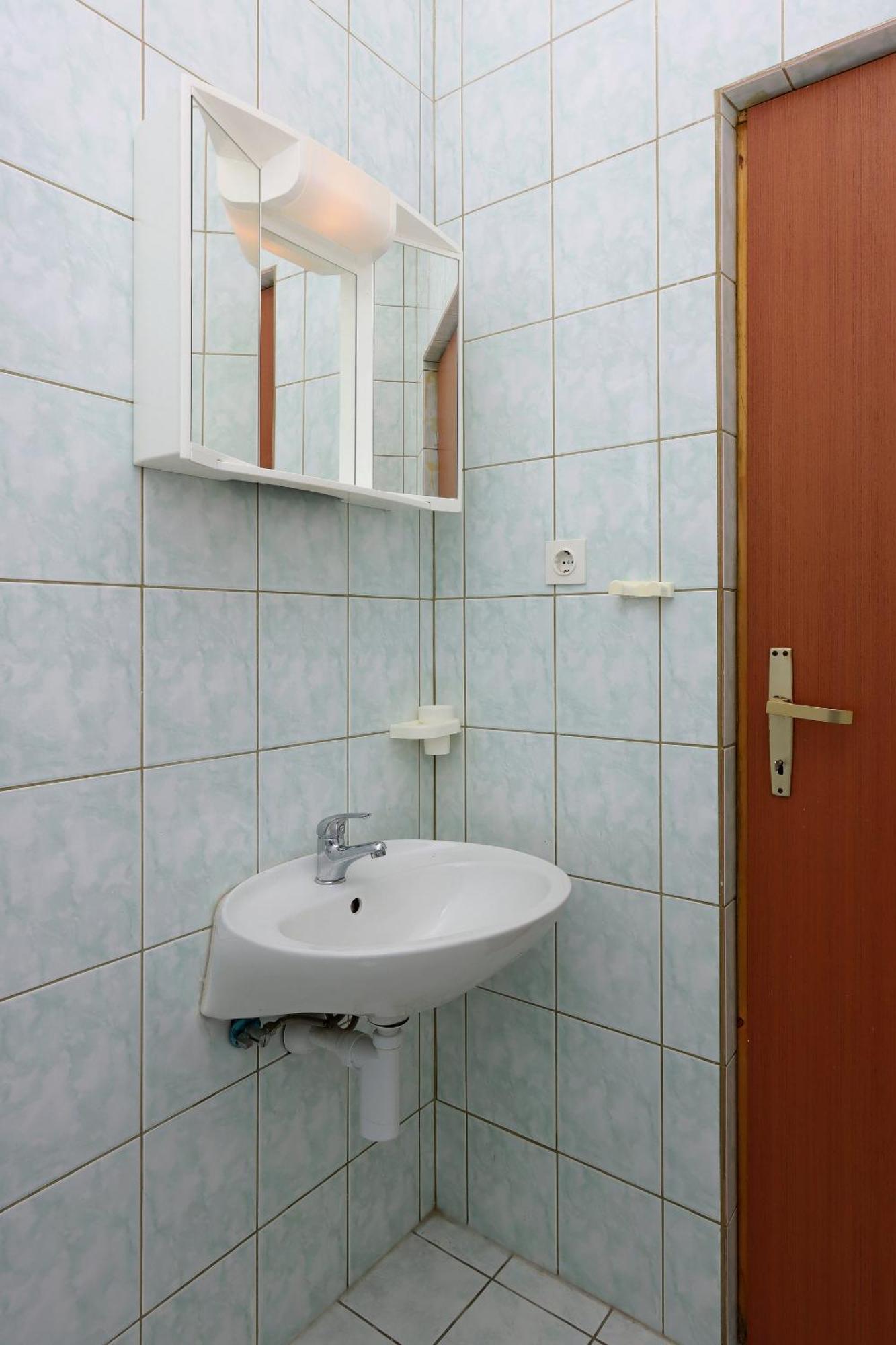 Apartments And Rooms With Parking Space Selce, Crikvenica - 2362 Bilik gambar